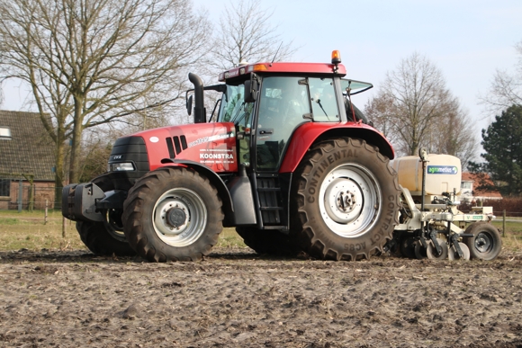 Vandaag brengen wij de bodem in kaart in Nieuwehorne