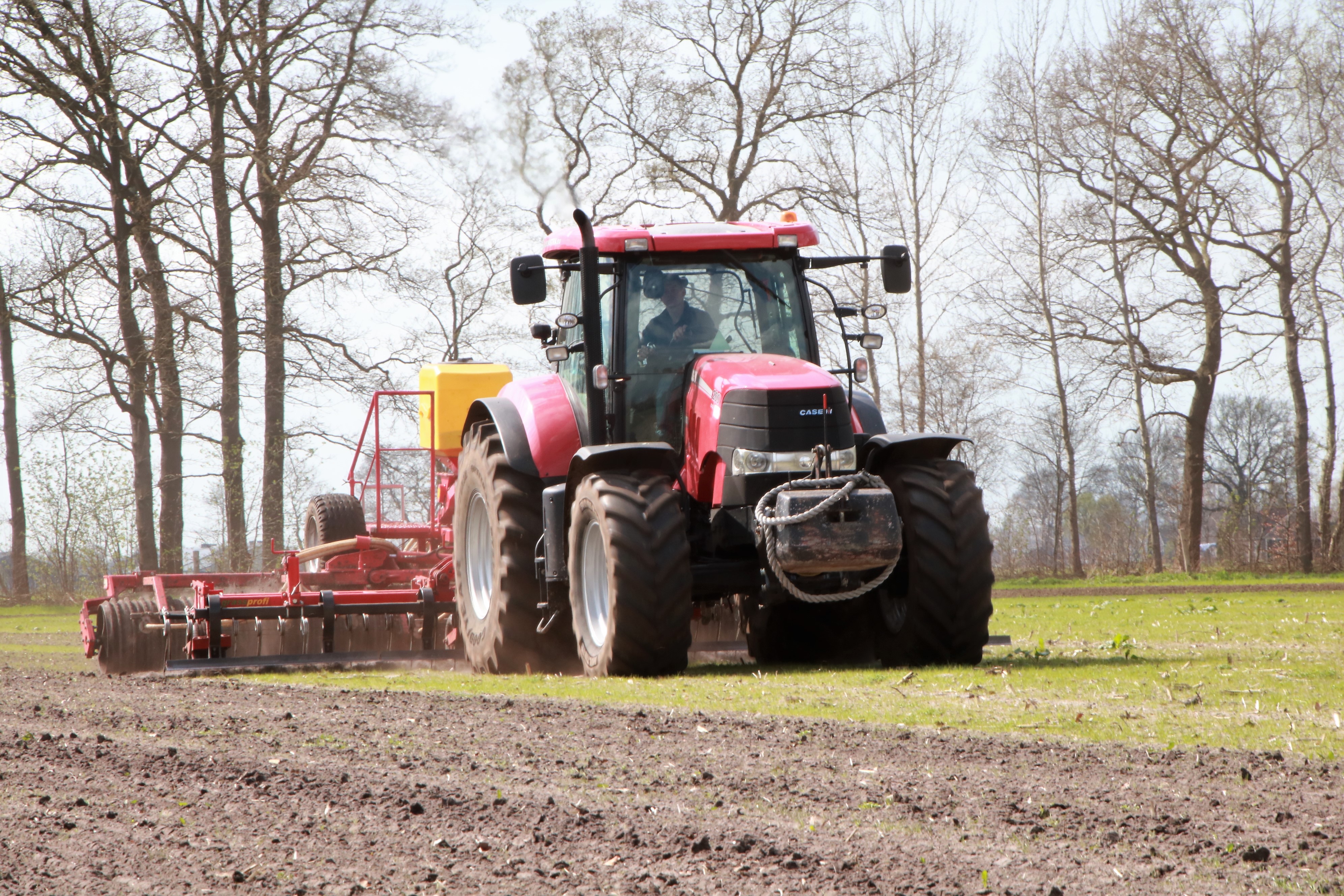 Koonstra, Loonbedrijf Koonstra, Grass Profi Voor het onderhoud, verzorgen en in conditie houden van het grasland.