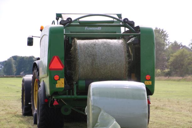 gras ronde balenpers MC Hale