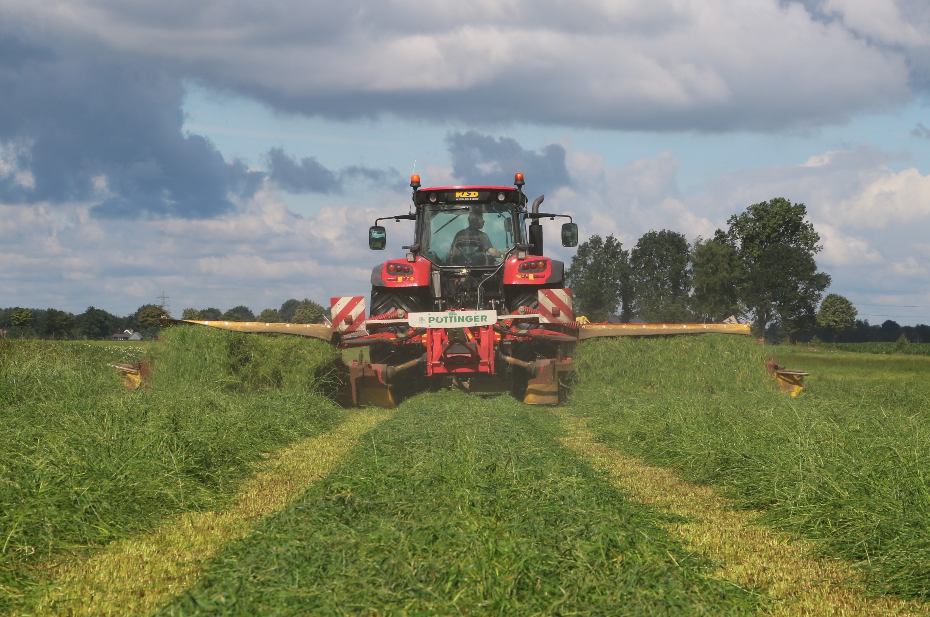 Grasmaaien Pottinger triple maaier met kneuzer