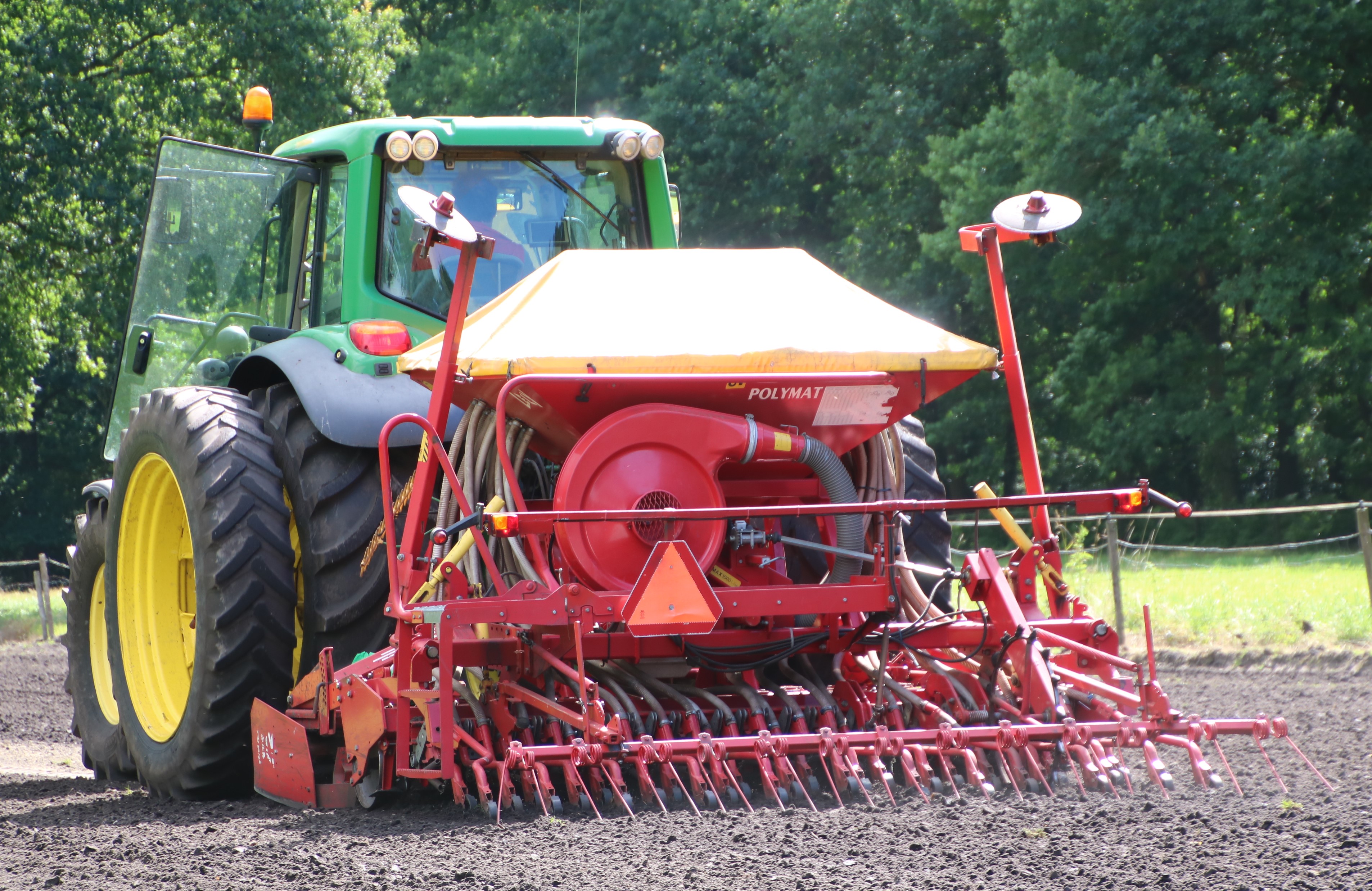 Graszaaien lely met rotorkopeg