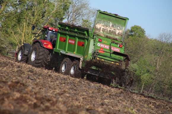 Meststrooien bergmann breedstrooien 