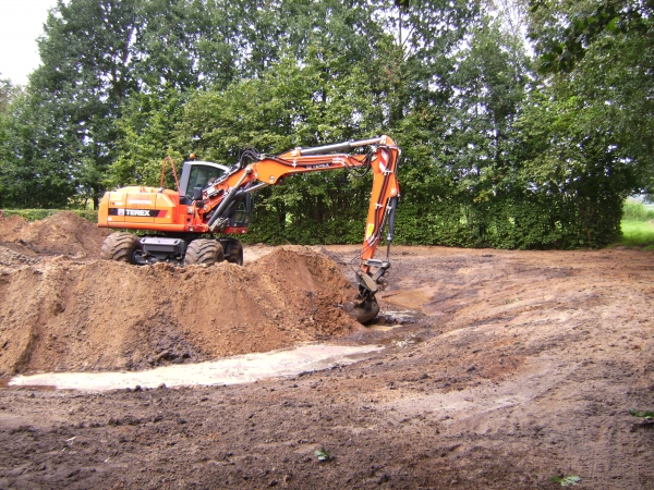 Koonstra, loonbedrijf Koonstra grondwerk tuinen Koonstra, loonbedrijf Koonstra grondwerk tuinen