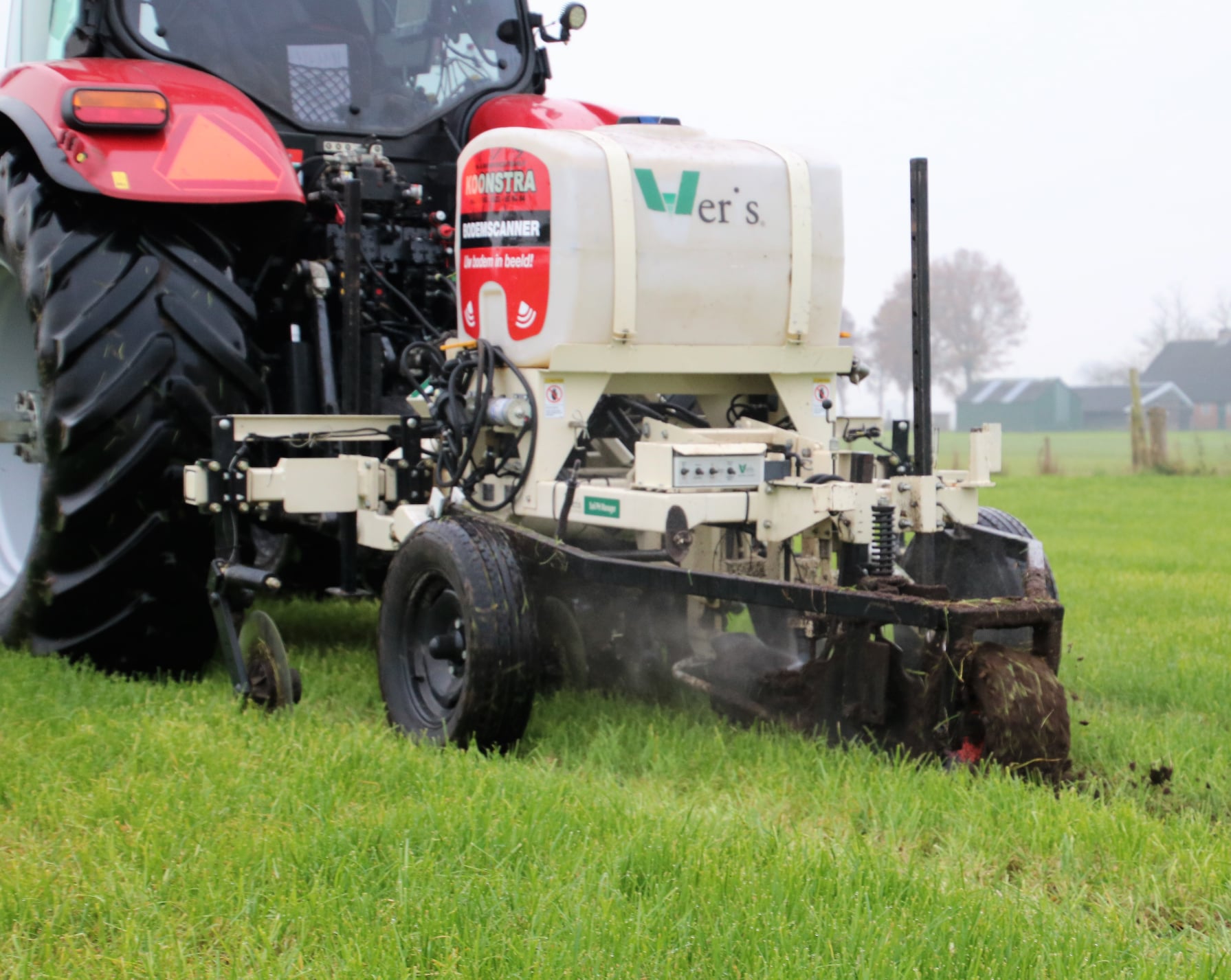 Koonstra, precisielandbouw bodem in kaart brengen met bodemscan Koonstra, precisielandbouw bodem in kaart brengen met bodemscan