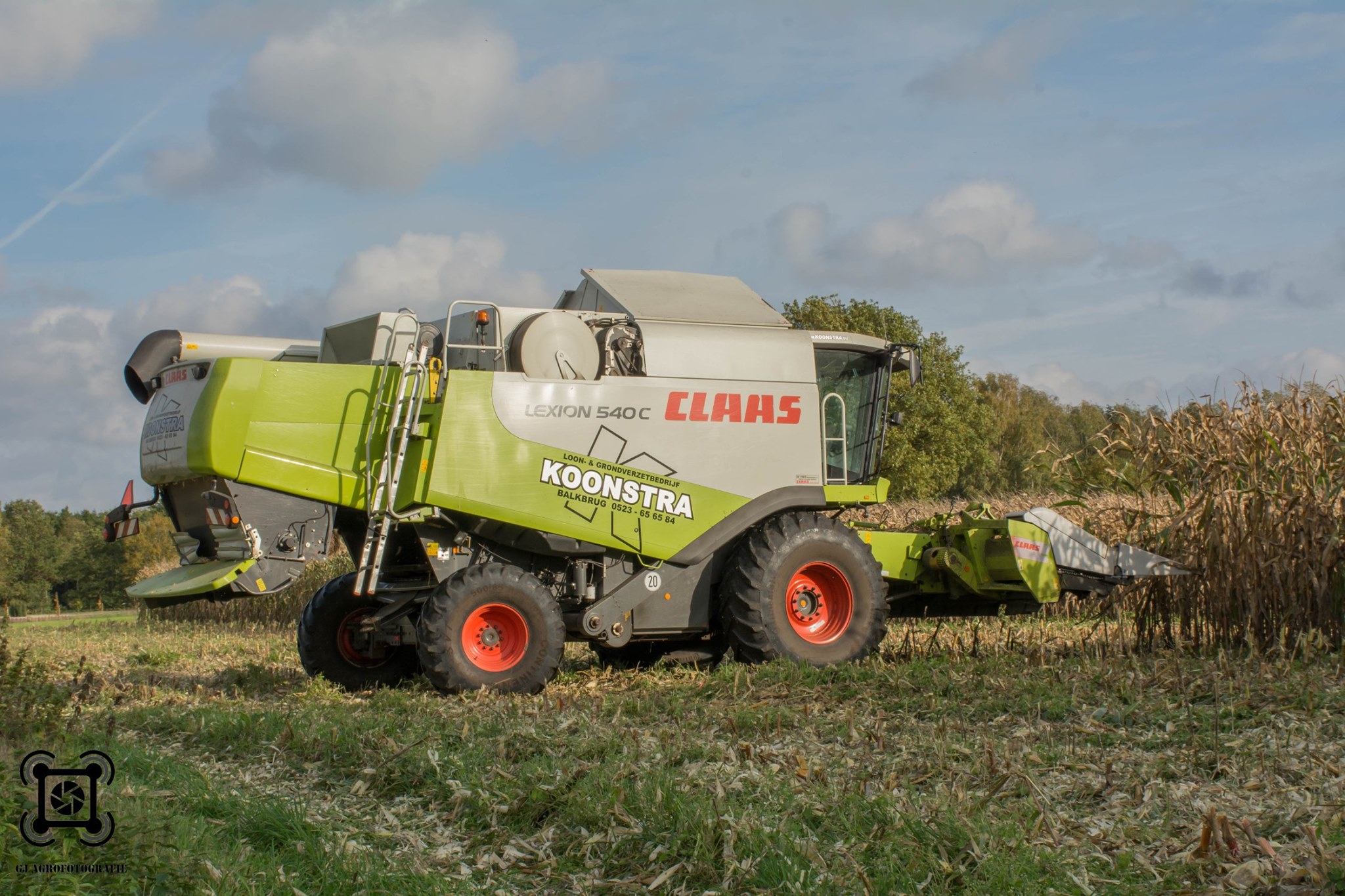 Combinen maisdorsen en pletten en inslurven megabagging