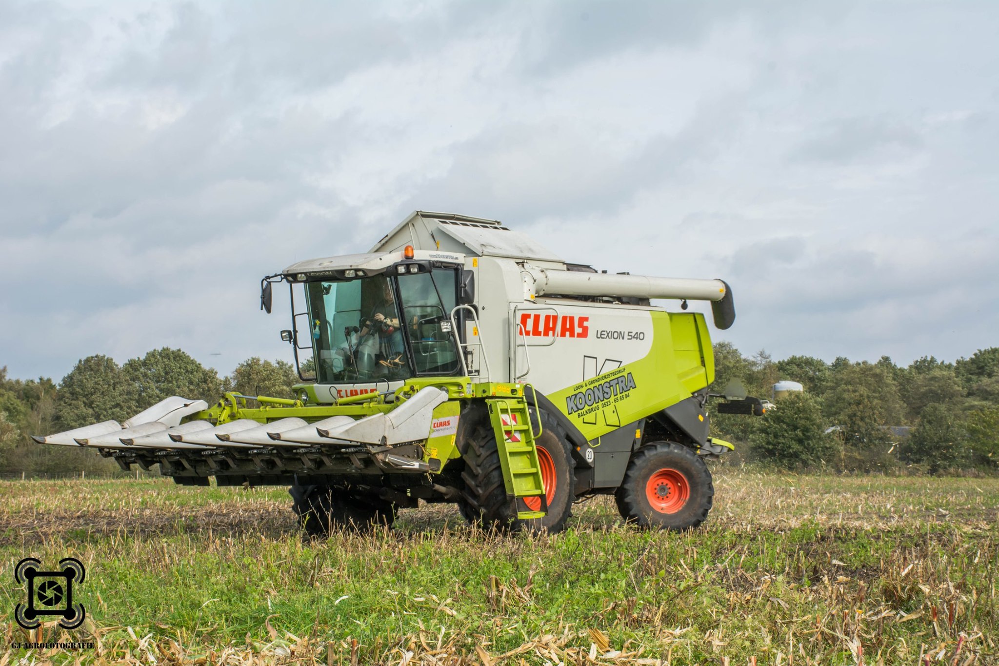 Combinen maisdorsen en pletten en inslurven megabagging