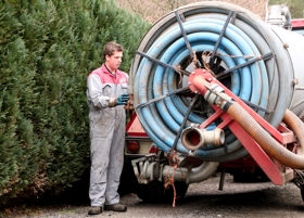 Wilt u uw septictank of IBA laten ledigen?