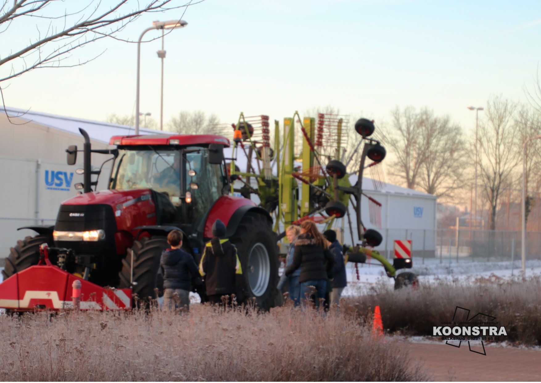 VOMOL veilig omgaan met opvallend landbouwverkeer