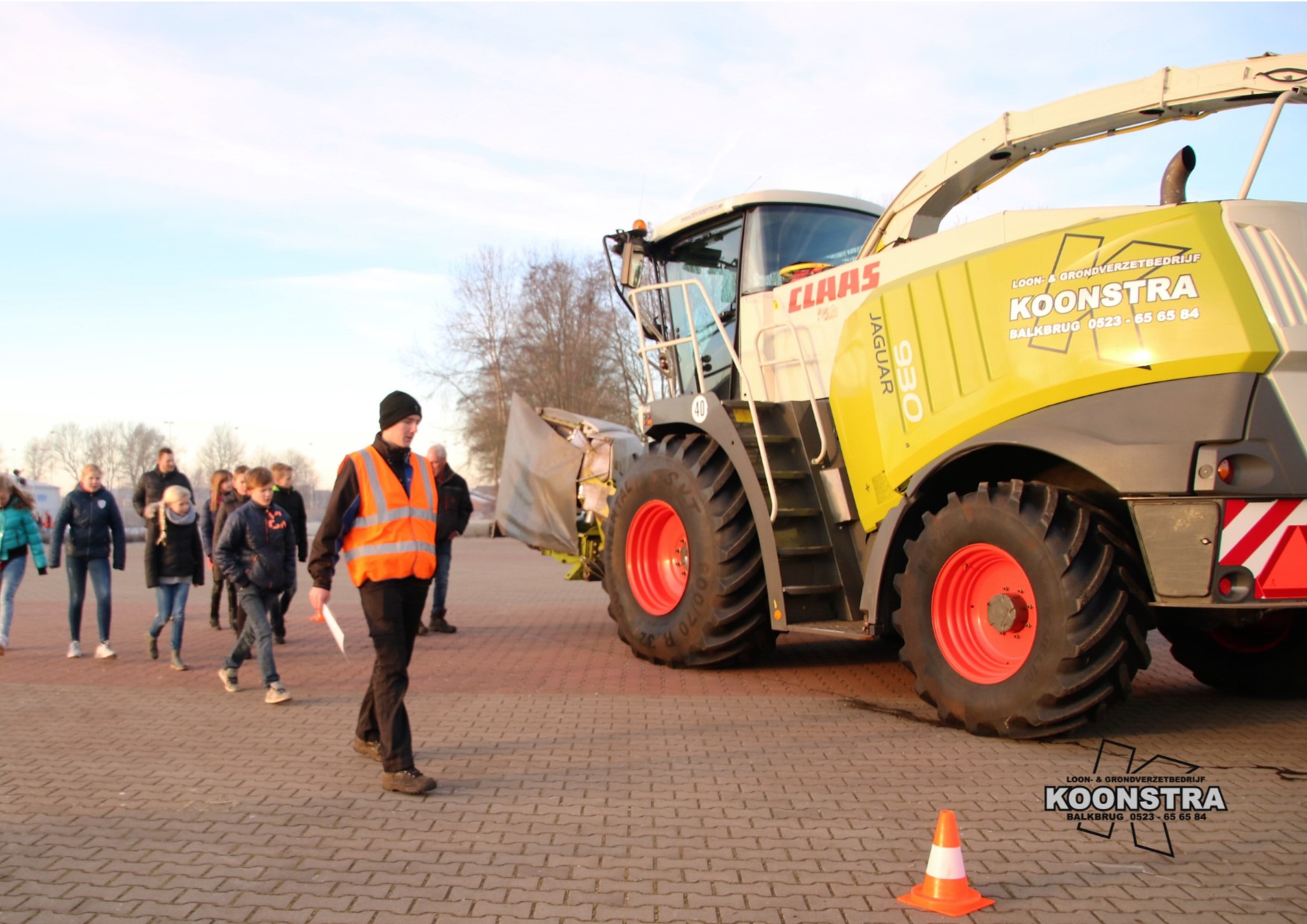 VOMOL veilig omgaan met opvallend landbouwverkeer 