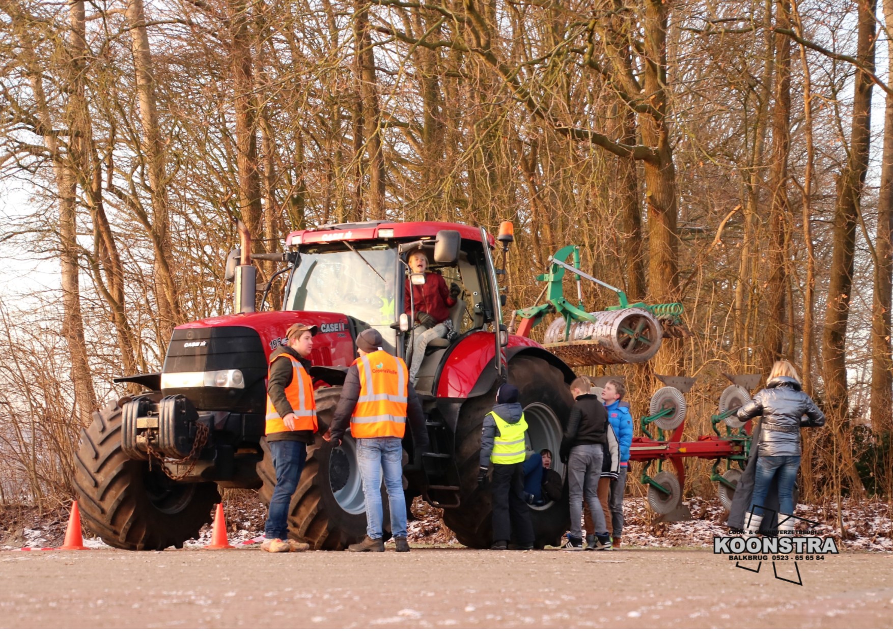 VOMOL veilig omgaan met opvallend landbouwverkeer 