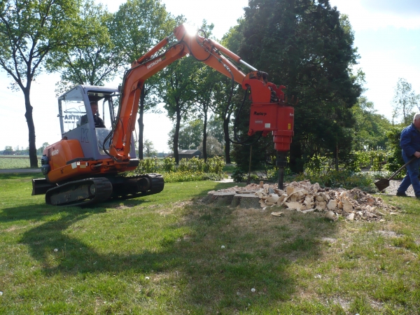 Moderne oplossing voor het verwijderen van boomstronken